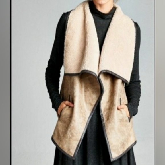 JODIFL Faux Shearling Vest Womens M Tan Cream Draped Open Front Sherpa Fur Lined - Picture 2 of 9